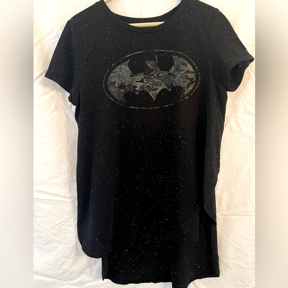 Batman Women’s T-Shirt with split sides- DC comics Size 16
